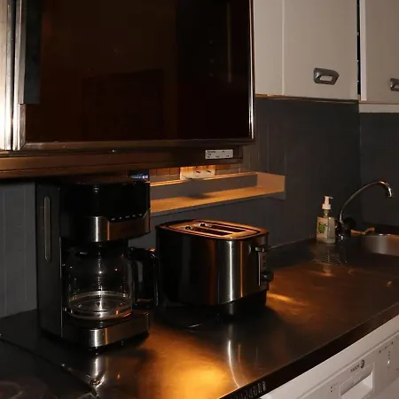 Appartement Au Calme, Proche Pistes Et Centre, Pour 6 Personnes - Fr-1-322-83 *
